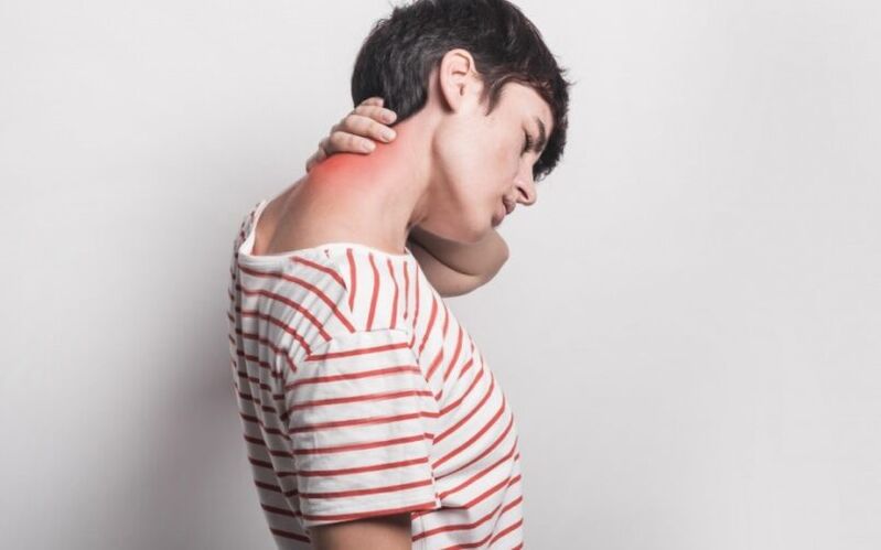 Pain in the symptoms of the neck osteochondrosis of the cervical